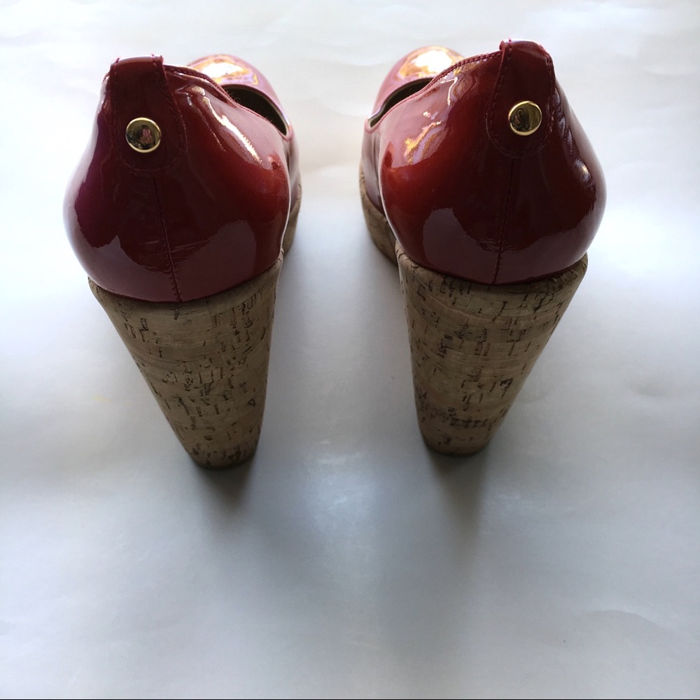 Staurt Weitzman corkswoon red patent wedge shoes - Picture 5 of 8